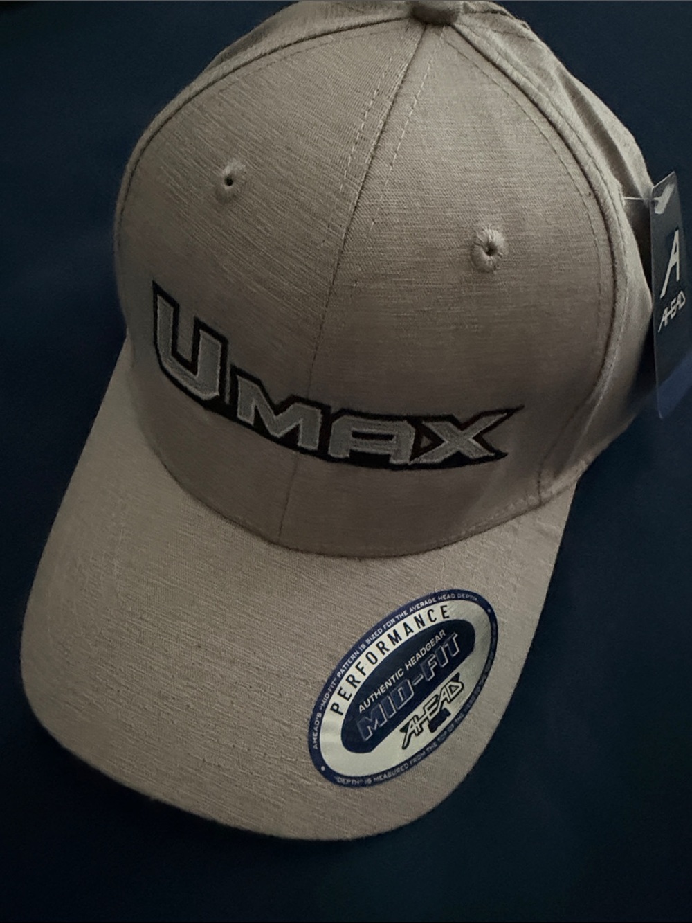 Yamaha 2018 Umax Launch Gray and White Trucker-Style Cap